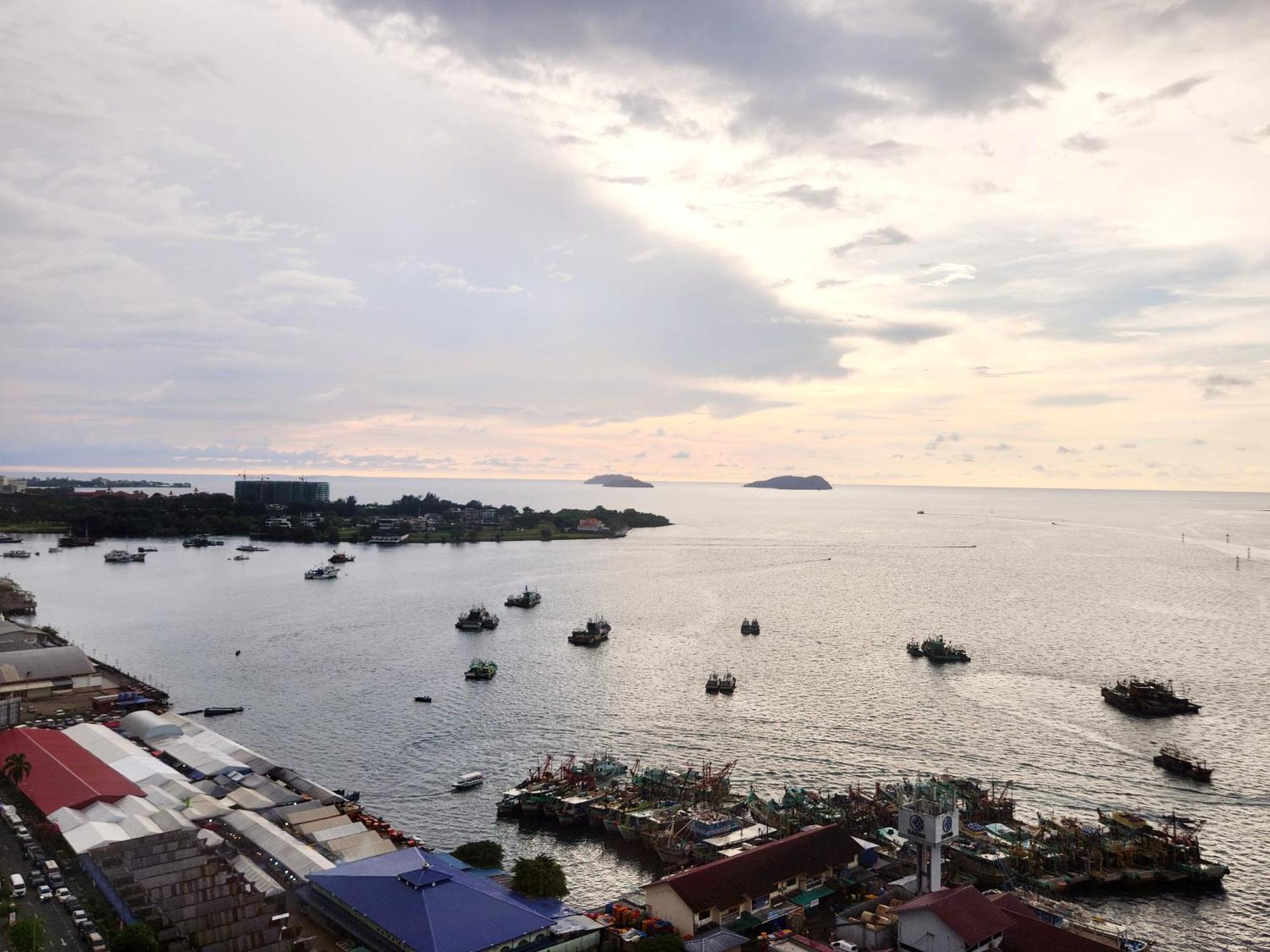 The Shore Kota Kinabalu City Centre By Lw Suites Phòng bức ảnh
